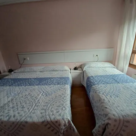 Raquel - Garaje Incluido アパート *